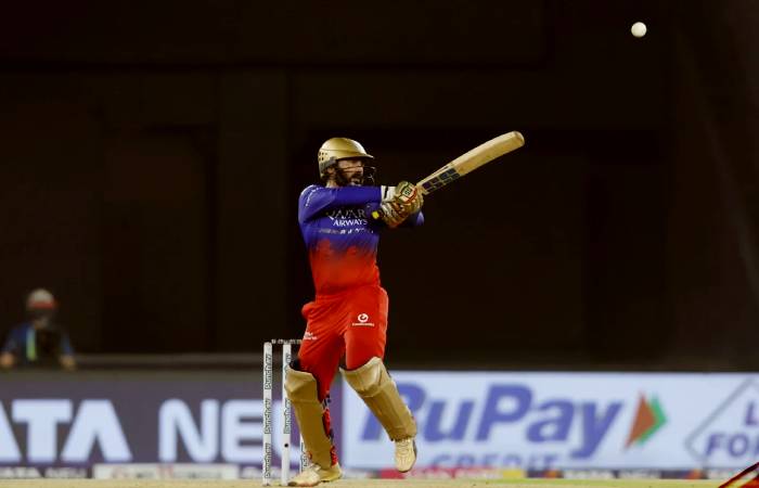 Dinesh Karthik could not leave an impact in his last game of IPL